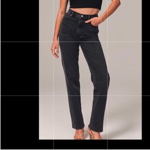 Abercrombie Curve Love 90s Straight Ultra High Rise Jeans - 29